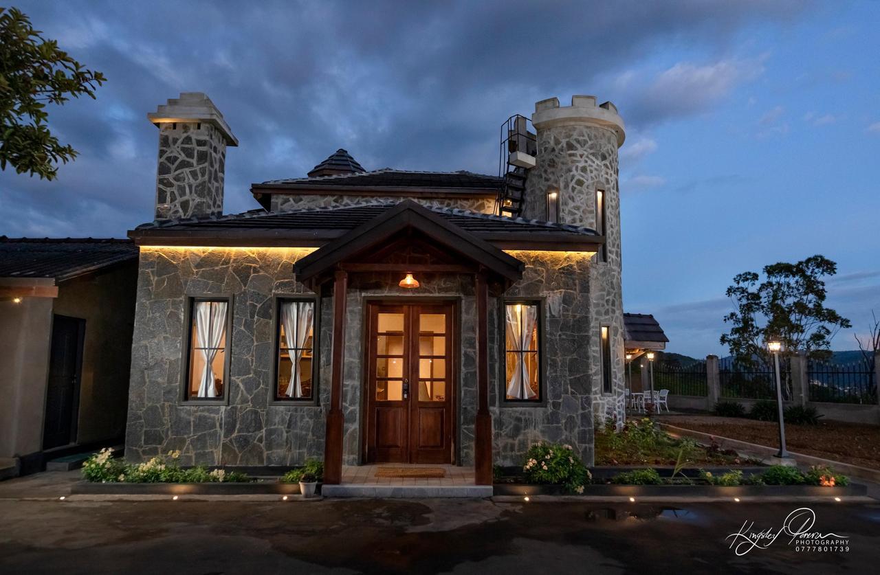 Luxury suite/ honeymoon suite